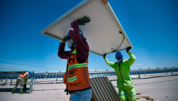What Are Off Grid Solar Kits?(2023 Guide)