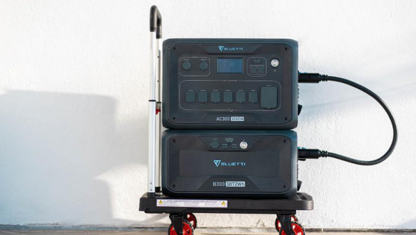 solar genenerator bluetti ac300 b300