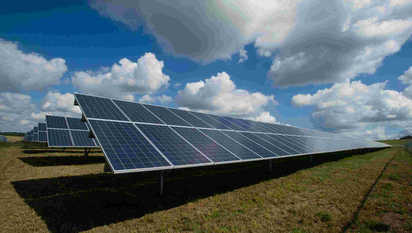what are the advantages of solar energy