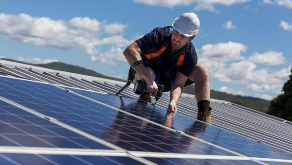 How To Host An Outdoor Movie Night