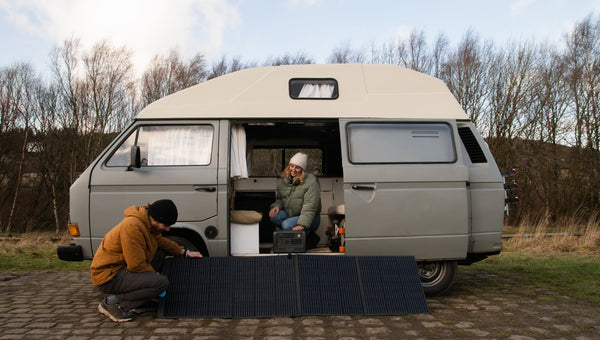 bluetti-pv200-solar-generator-kit