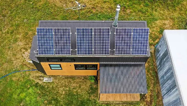 Solar Powered Tiny House For $10,000 For Off Grid