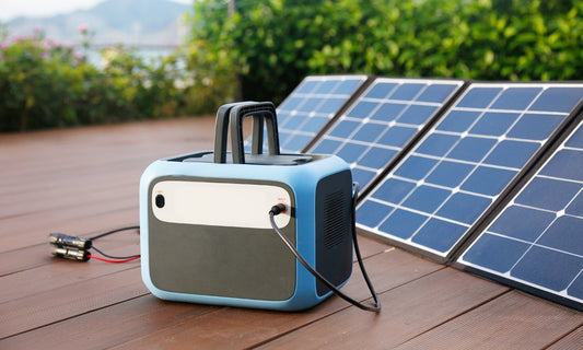 How does a solar generator work