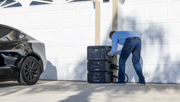 How do Solar Generators Help Save You Money?
