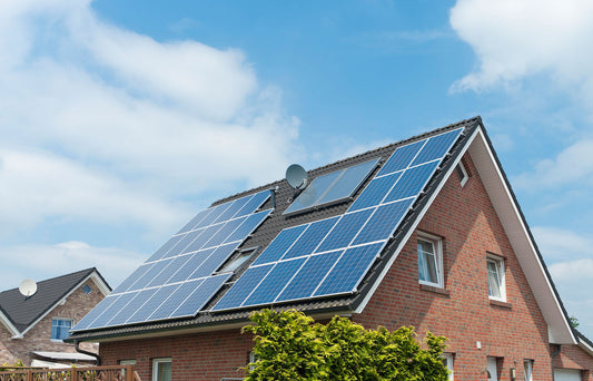 The Pros and Cons Of Solar Panels (2024 Guide)