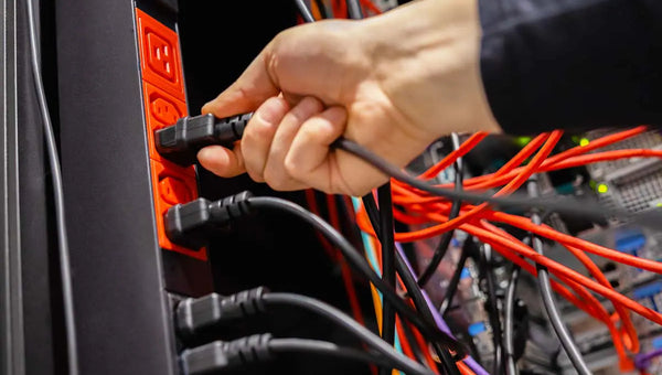 How Many Outlets Can I Wire On The Same Circuit?