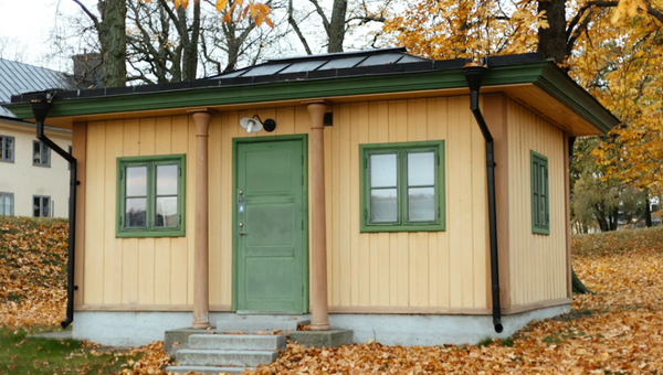 Top 3 Solar Panel Kits for Off-Grid Cabins in 2026