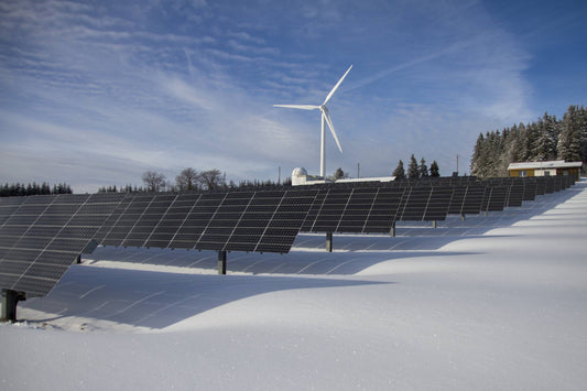 How to Utilize Solar Power in Winter Months